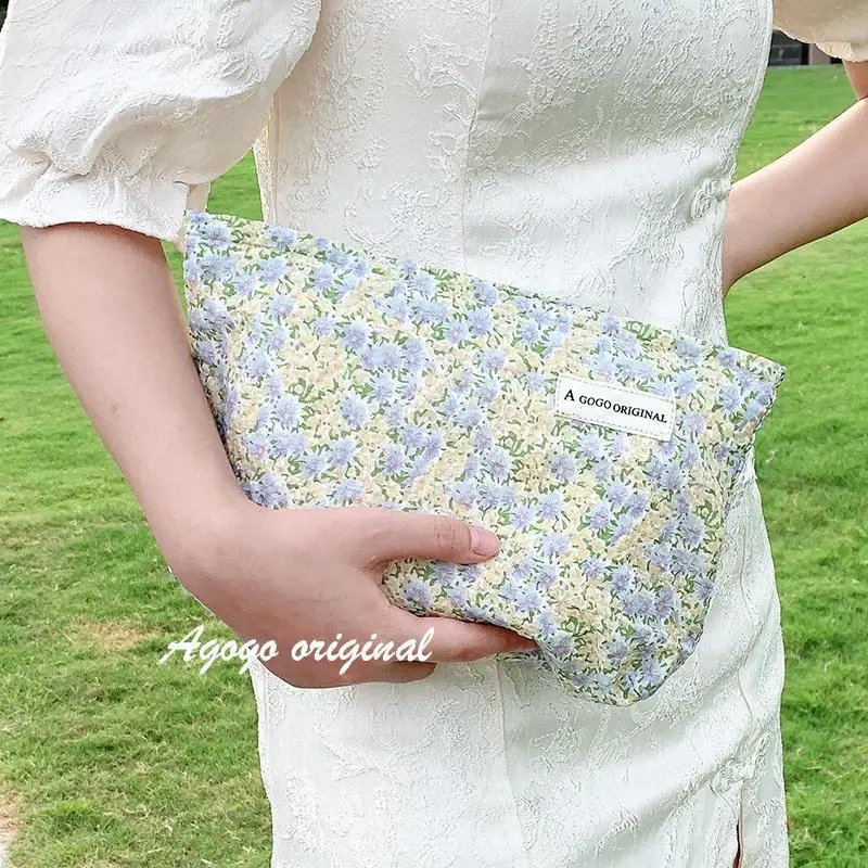 Ins Fresh Floral Canvas Makeup Bags Large Capacity Cosmetic Bag Travel Skincare Toiletry Organizer Wash Bag Cluth Makeup Pouch