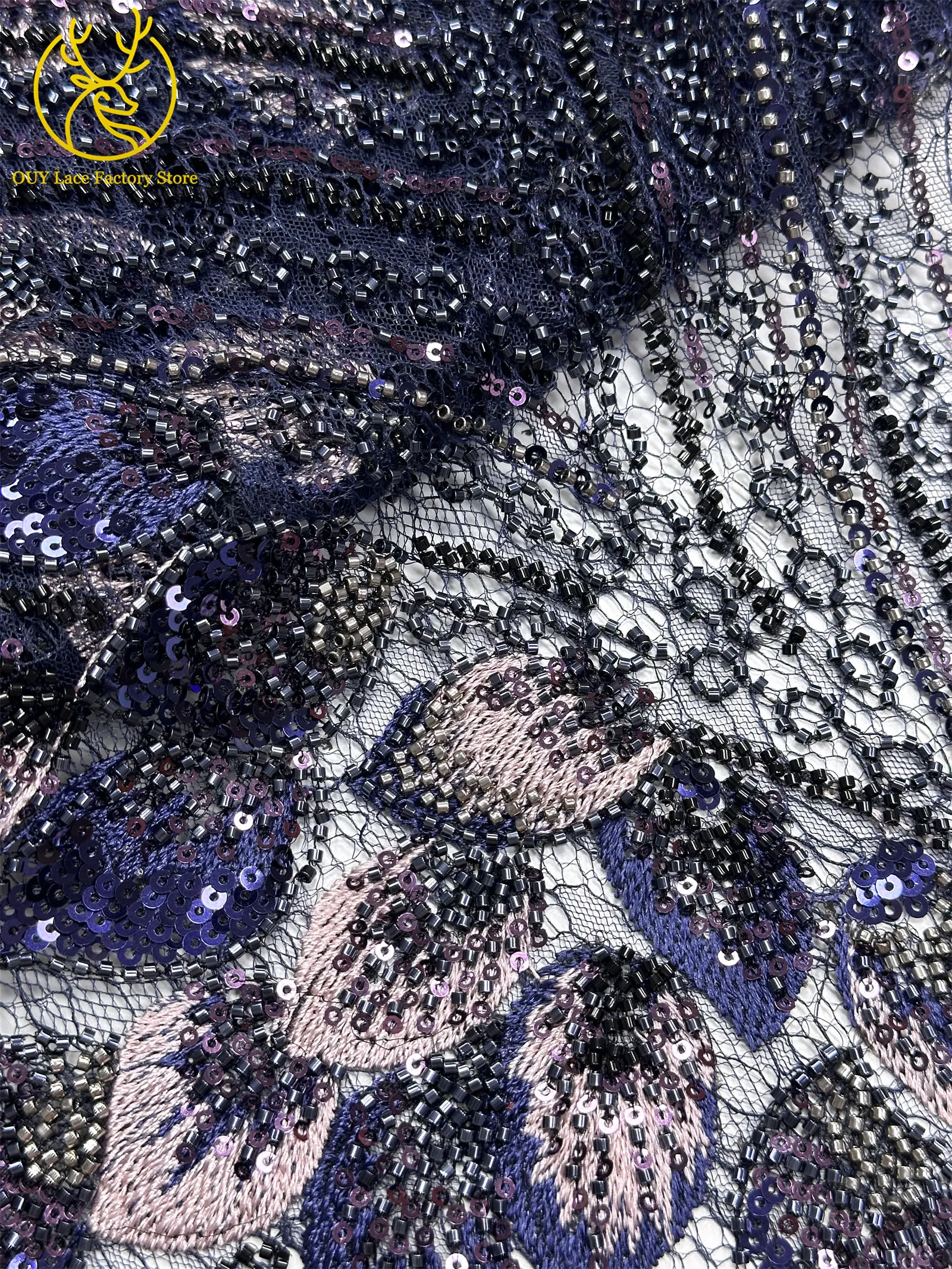 Nigerianischer Spitzenstoff im neuen Stil mit 3D-Stickerei, 5 Yards, eleganter afrikanischer Spitzenstoff mit Perlen und Pailletten für Brautkleider und Hochzeitskleider zum Nähen – Detail 19