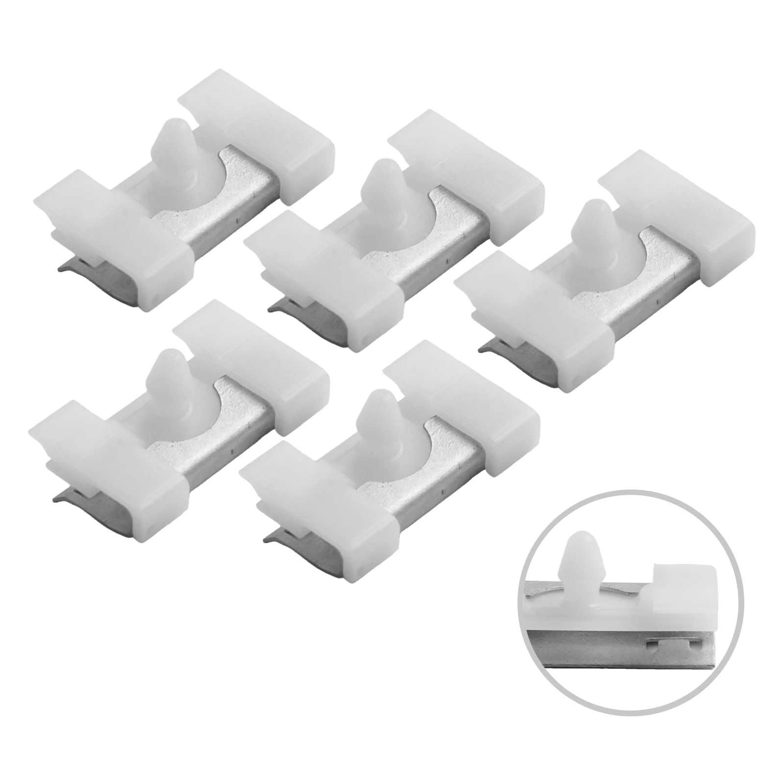 

5pcs Car Front Windshield Moulding Clips Left Or Right For BMW E38 Windscreen Moulding Clip Repalcement Parts ﻿