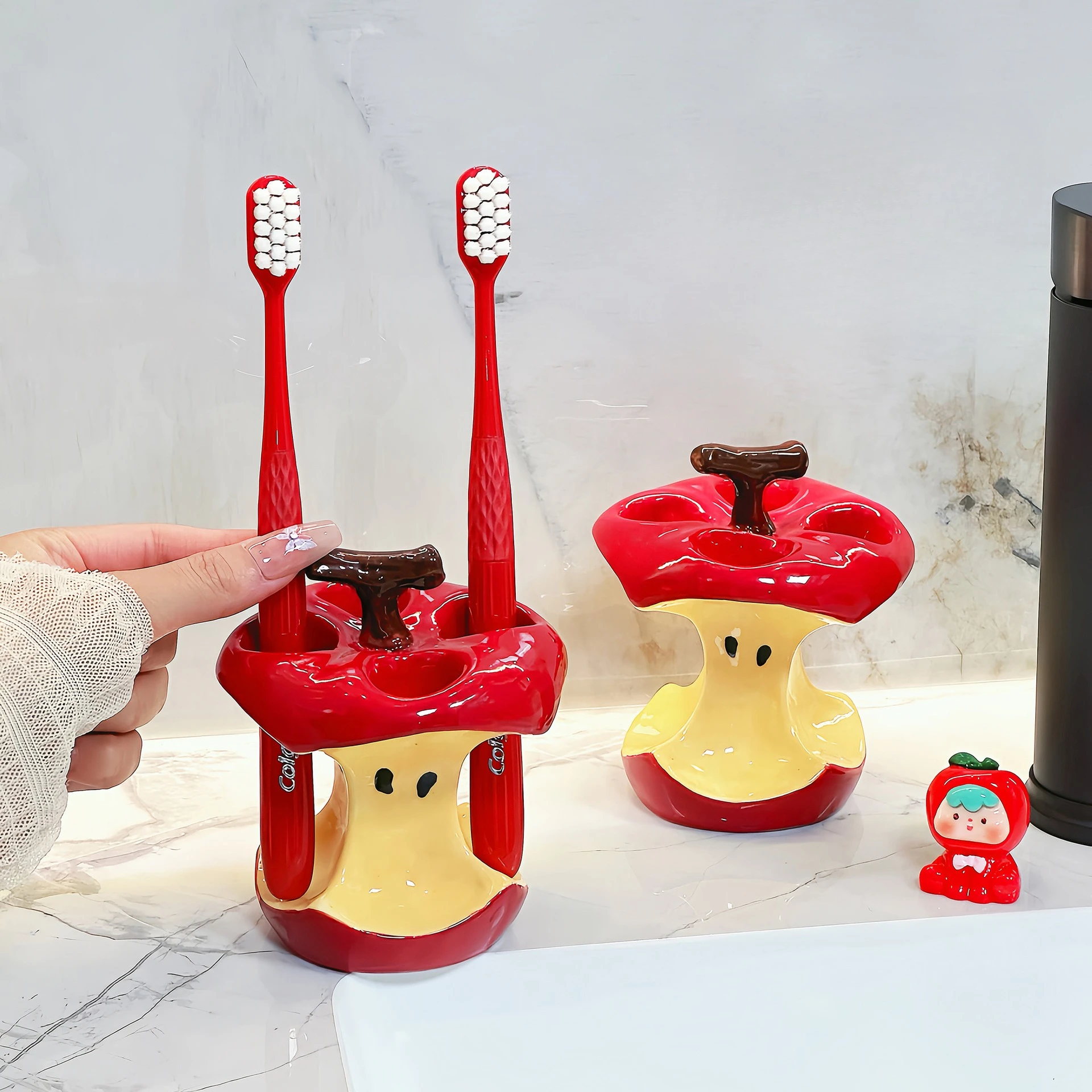 Apple Toothbrush Rack Household Bathroom Creative Four Holes Storage Cylinder Manual Toothbrush Base Stand Ceramic Storage Rack
