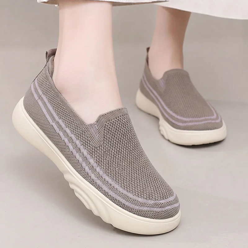 Damen Slip-On Freizeitschuhe zum Gehen, gestricktes Mesh-Obermaterial, atmungsaktiv, leichte EVA-Sohle, bequeme Outdoor-Reise-Loafer – Detail 10