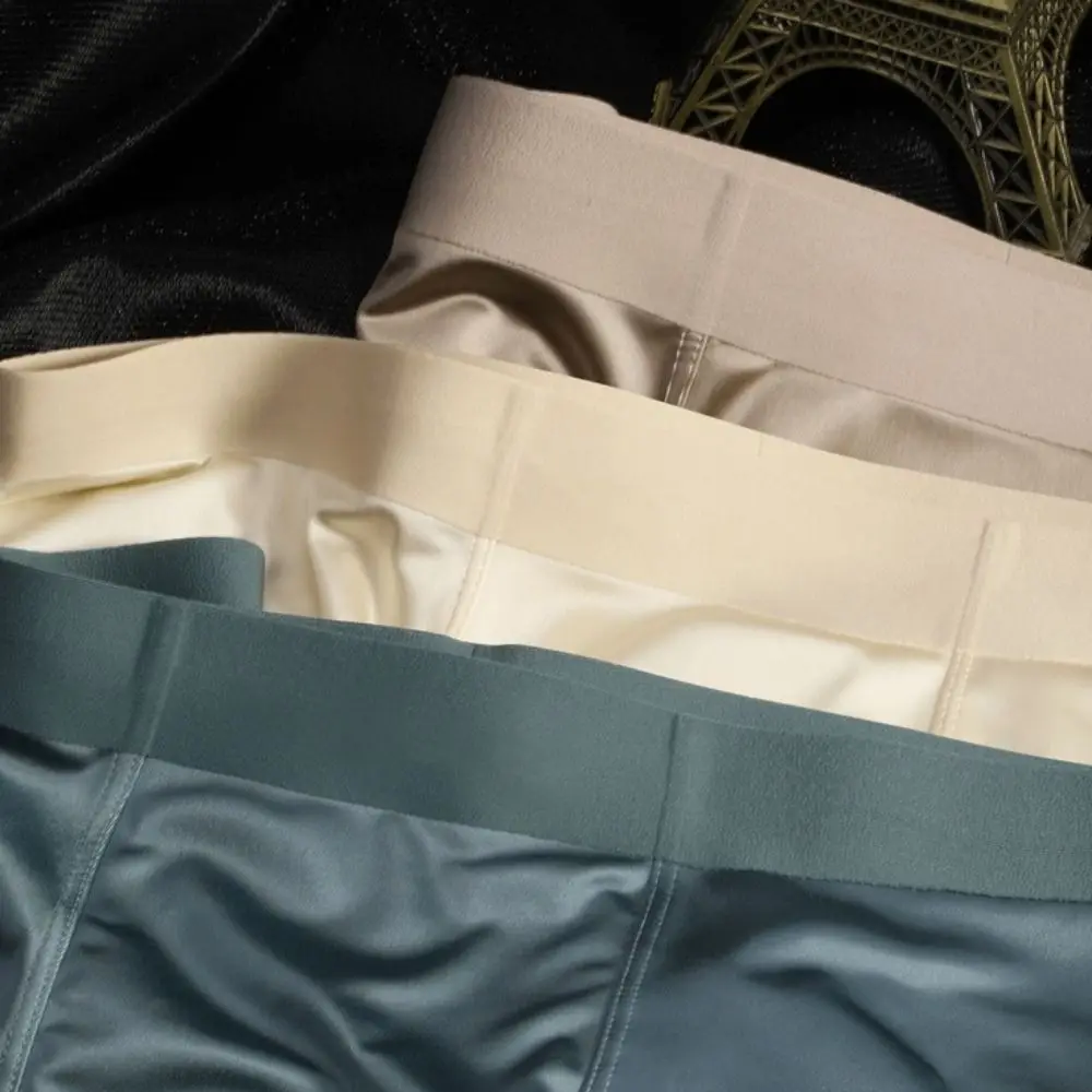 ملابس داخلية بسيطة ورقيقة من الحرير الساتان ملابس داخلية بدون خياطة من الحرير الجليدي ملابس داخلية متوسطة الخصر للرجال #4