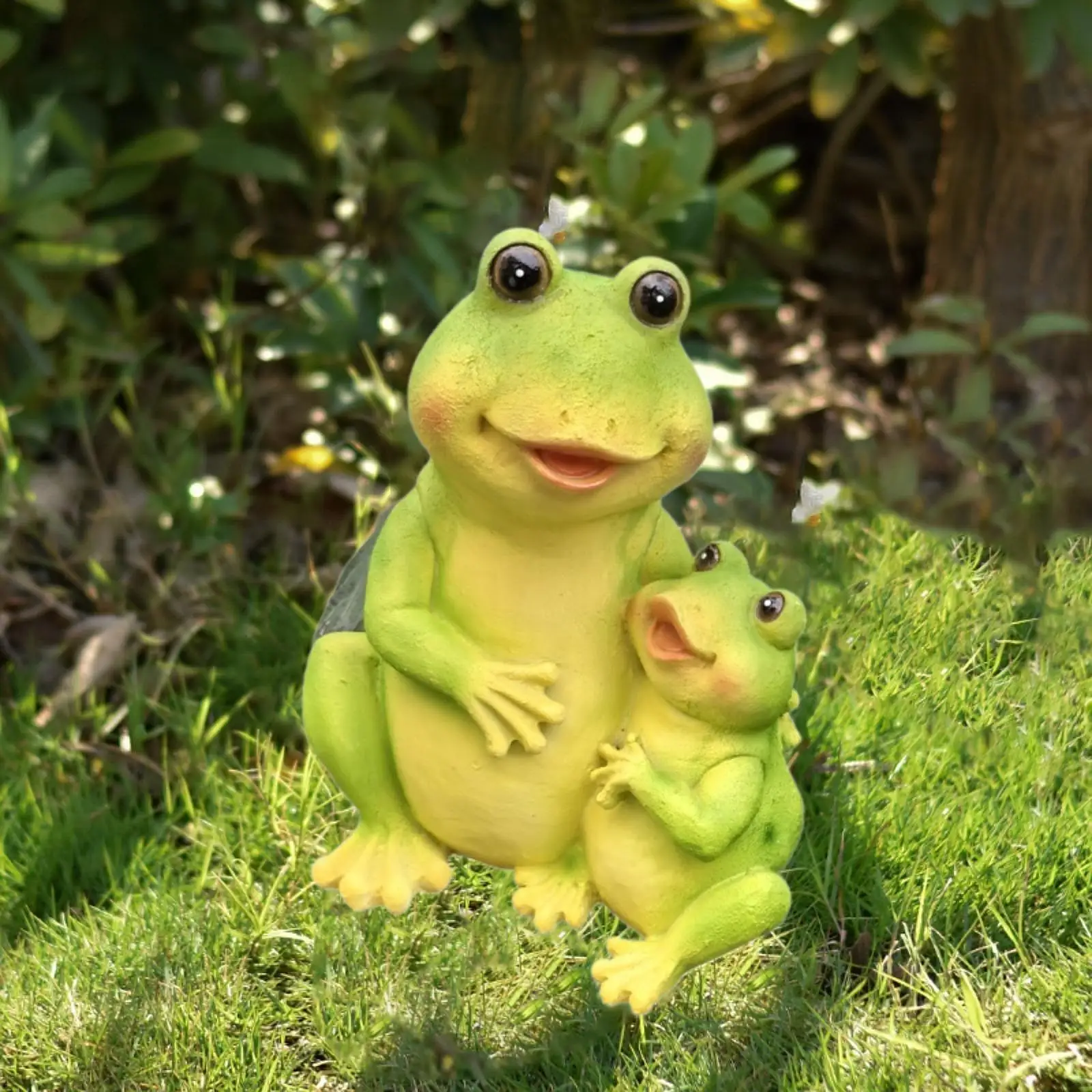 

Garden Frog Statue Collectible, Unique Housewarming Gift, Resin Figurine, Garden Decoration Animal Sculpture for Outdoor Balcony