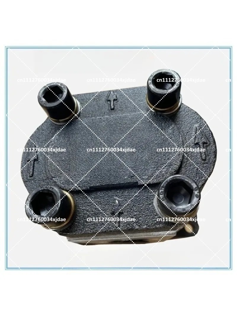 Right Single Gear Pump 316 325 High Pressure Cast Iron Hydraulic Pump for Industrial Machinery