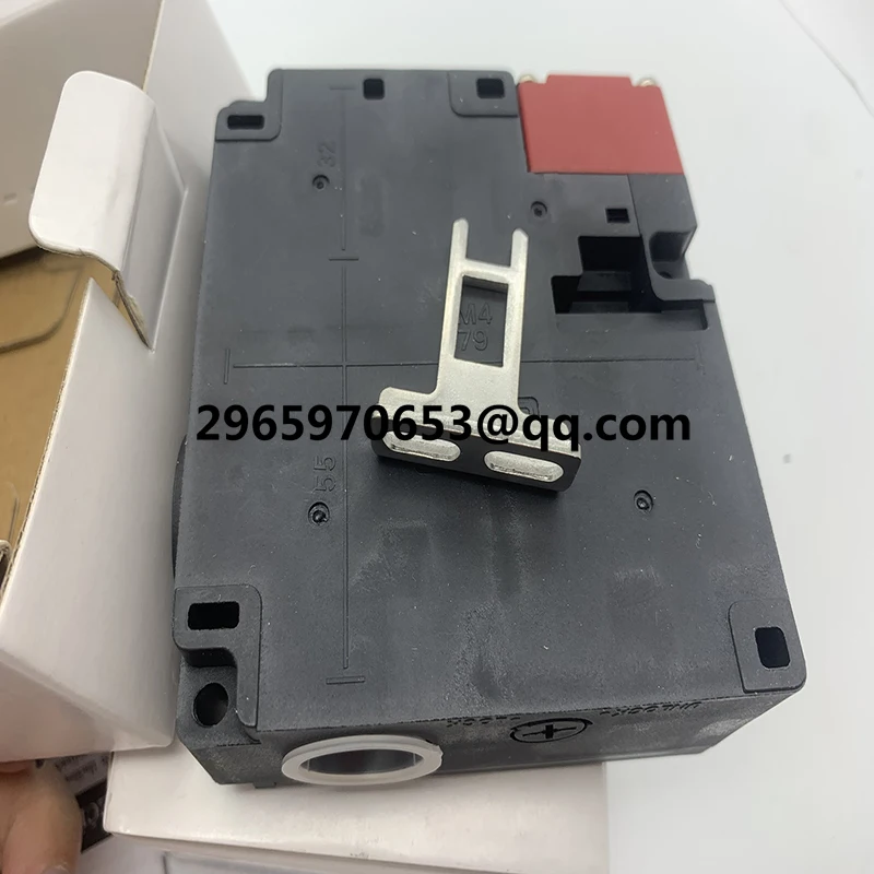 Fast Delivery D4NL-2EFA-B D4NL-4EFA-B D4NL-2EFG-B D4NL-4EFG-B D4NL-1EFG-B Electromagnetic Lock Safety Door Switch