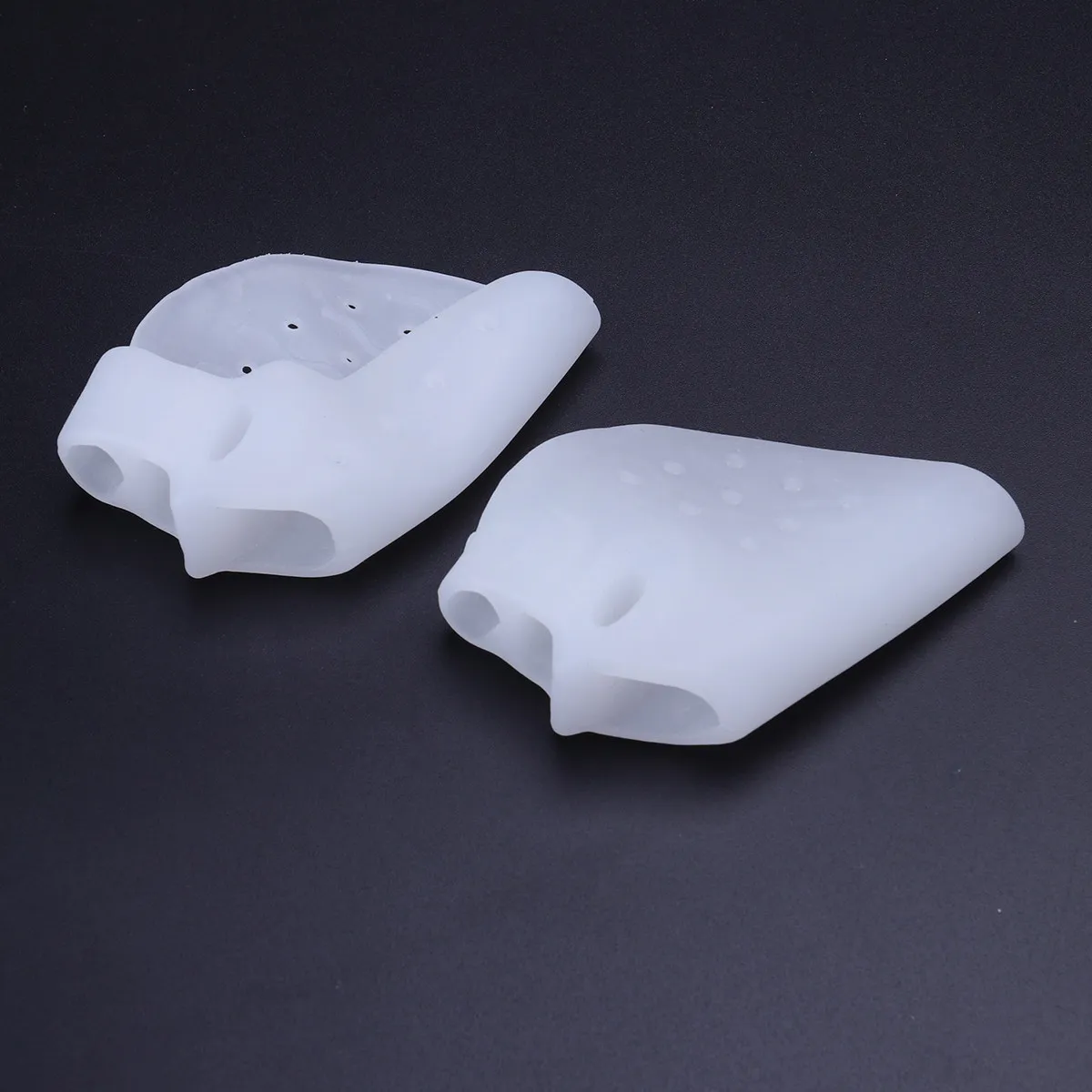 

Grade Silicone Gel Toe Spacer Bunion Protector Hallux Valgus Corrector Big Toe Straightener Ergonomic 3-Hole Design