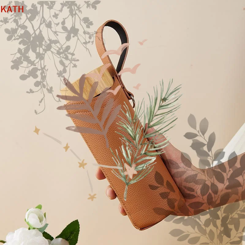 High-End Thickened PU Leather Glass Water Cup Protector Universal Insulated Mug Cover With Hand Strap Elegant Modern Style