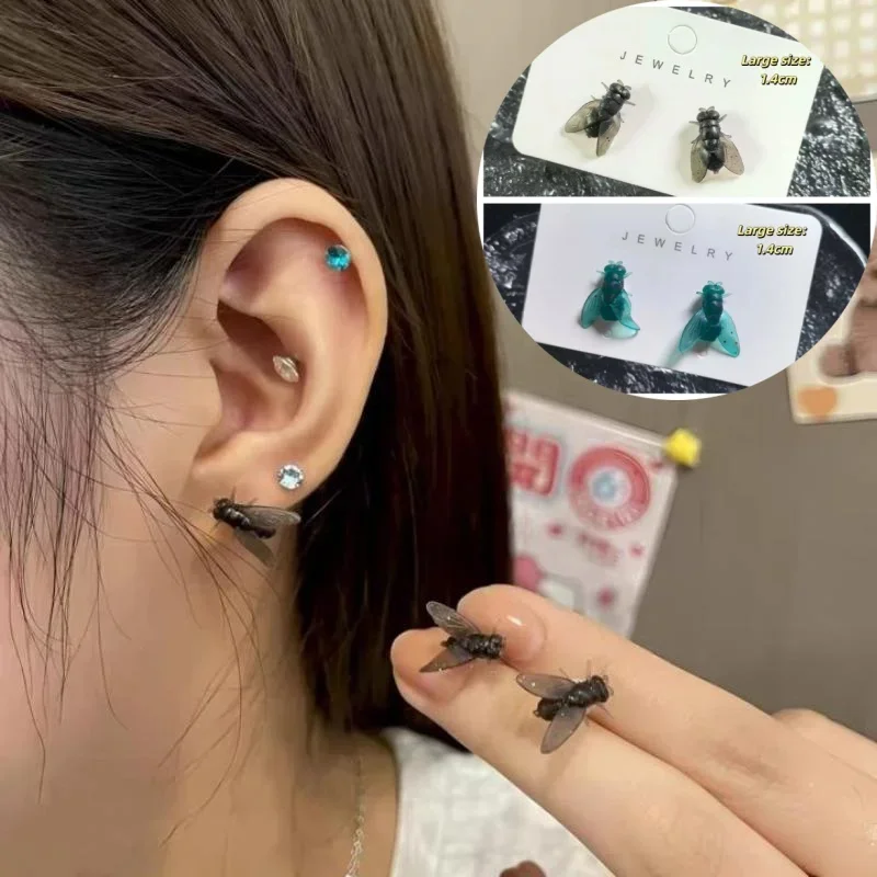 

2Pairs Creative Personalized Mini Simulated Fly Earrings For Men Women Funny Abstract Niche Jewelry Accessories Couple Gift