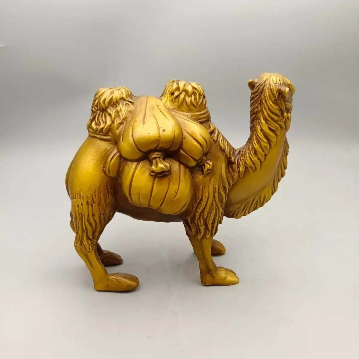 Copper Lucky carrying a heavy load camel Statue Bactrian camel Statue Office Home Decor Gift for Desk Ornament