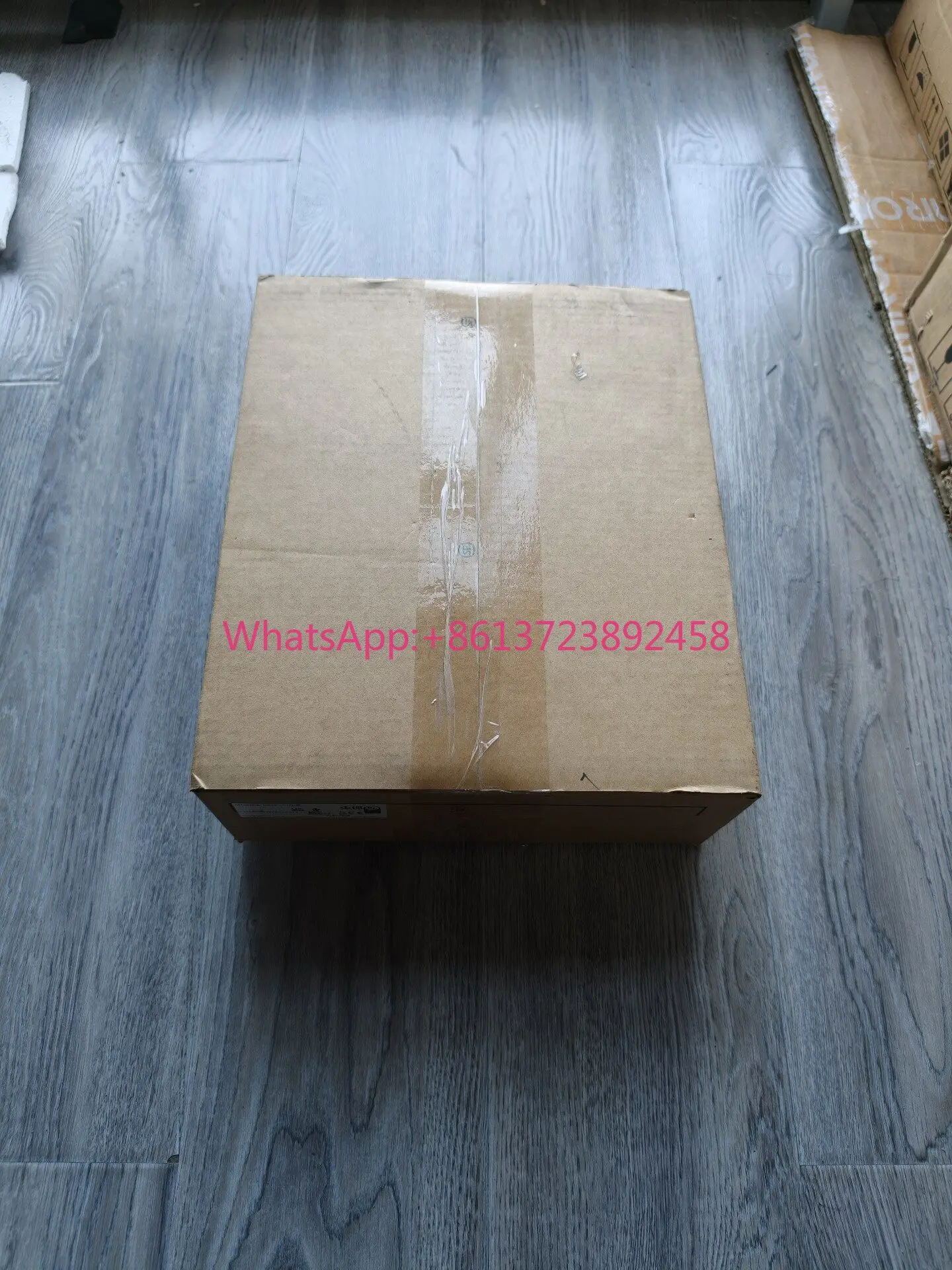 

Delta DOP-110IS Delta new original touchscreen 24 years old, brand new original