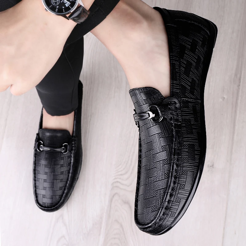 2022 New Black Loafers Men\'s Leather High Quality Designer Men\'s Shoes Leather Shoes Soft Sole Comfortable Casual Shoes Moccasin