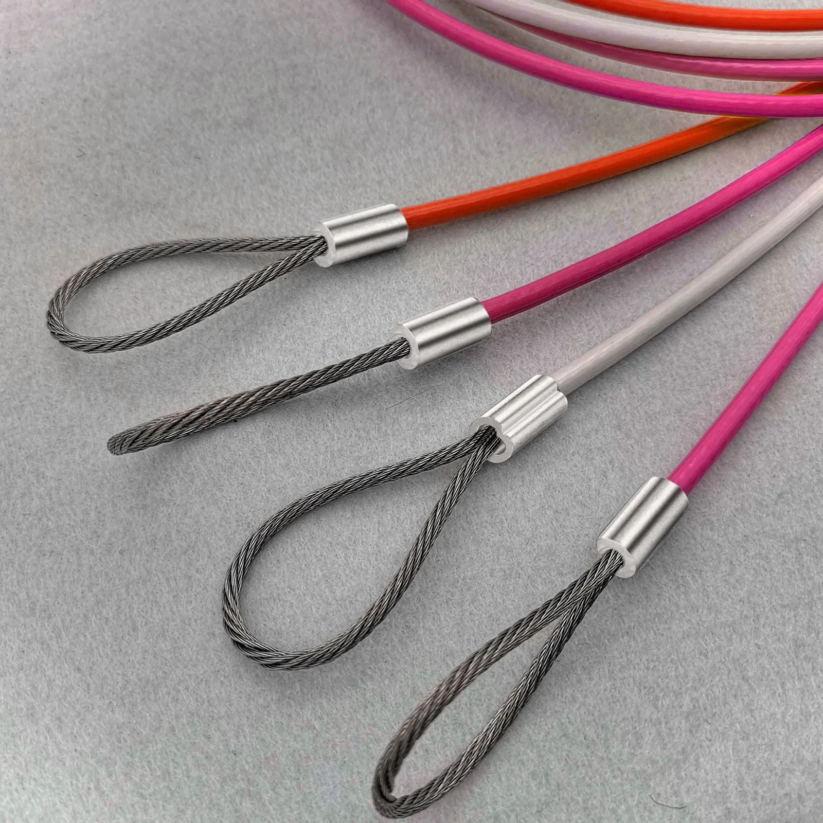 100Pcs Aluminum Crimping Loop Sleeves Strong Oval Flat Hole Sleeve for Wire Cable Fishing Farmer Wedding Sleeve Kit Accessories