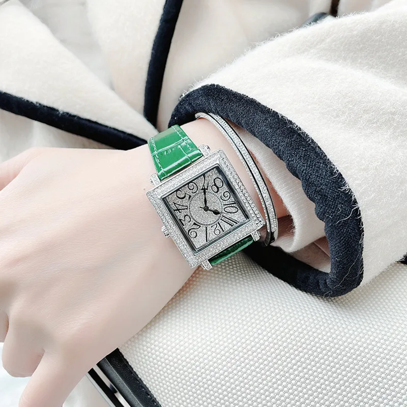 

Luxury Women Fashion 2023 Green Watches Qualities Diamond Studded Quartz Watch Ladies Leather Wristwatches Elegant Montre Femme