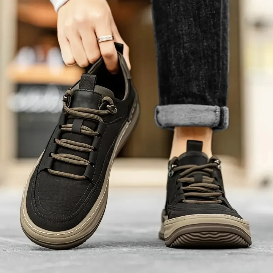 

Stylish and Trendy Sneakers