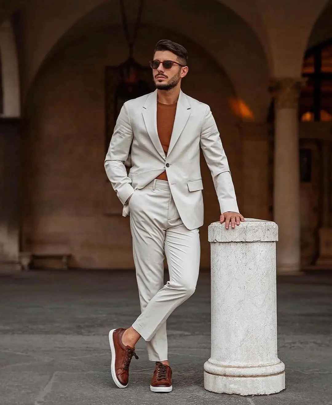 

Men Suits Groom White Wedding Slim Costume Summer Suitable For Birthday Two-Button Fashion Pants Elegant Designs Coats 2 Pieces