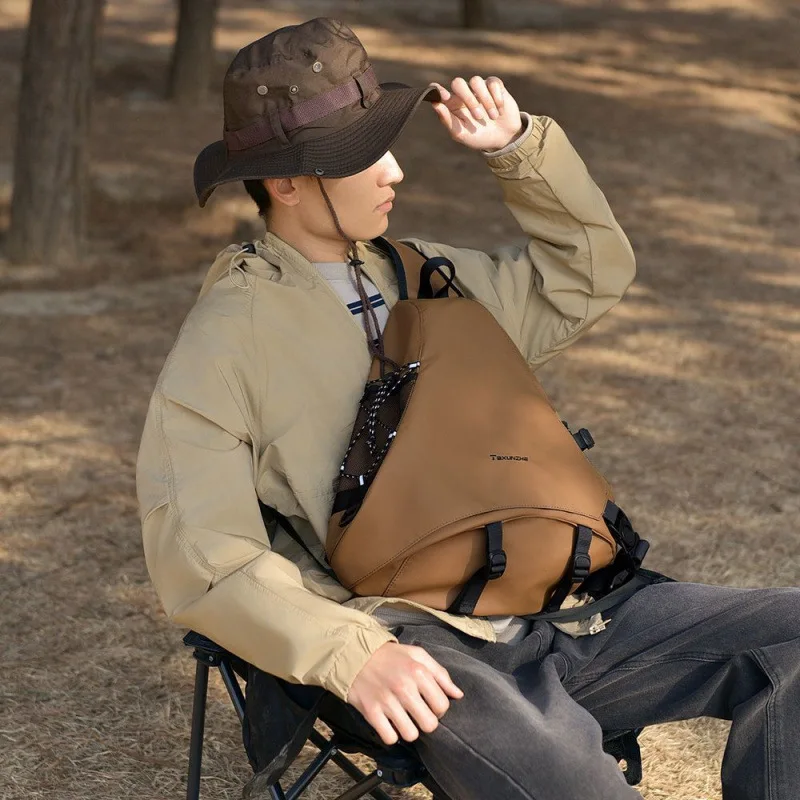Borsa da petto da uomo alla moda Nuova borsa da viaggio per escursionismo all'aperto Borsa a tracolla da donna Borse a tracolla multifunzionali impermeabili di grande capacità