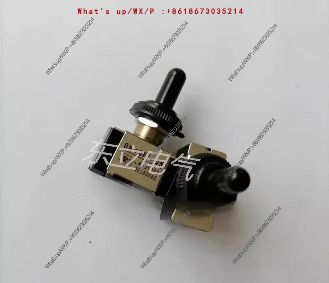 

Самоблокирующийся самовозвратный тумблер-переключатель с кнопкой дистанционного управления для функции вращения головки