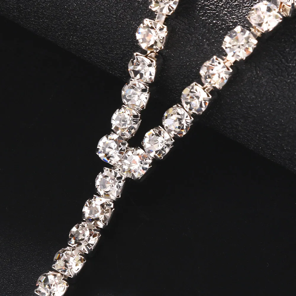 كامل حجر الراين الصدر سلسلة بيكيني مجوهرات للجسم مثير قلادة كريستال تسخير تأثيري الملابس الداخلية الفاخرة النساء التبعي ملهى ليلي