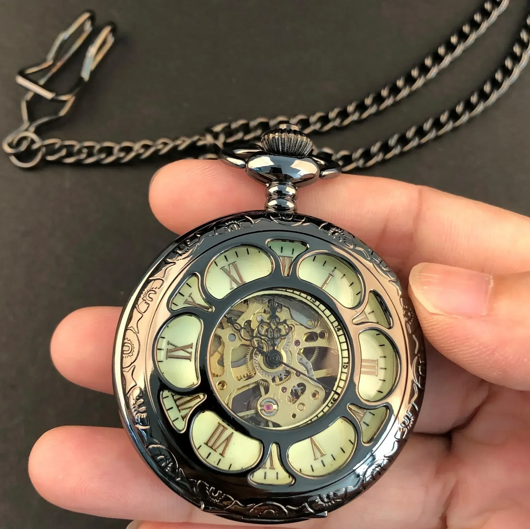 Mechanische Skelett Blume Taschenuhr für Frauen personal isierte Mode Taschenuhr mit Anhänger Kette Geschenk