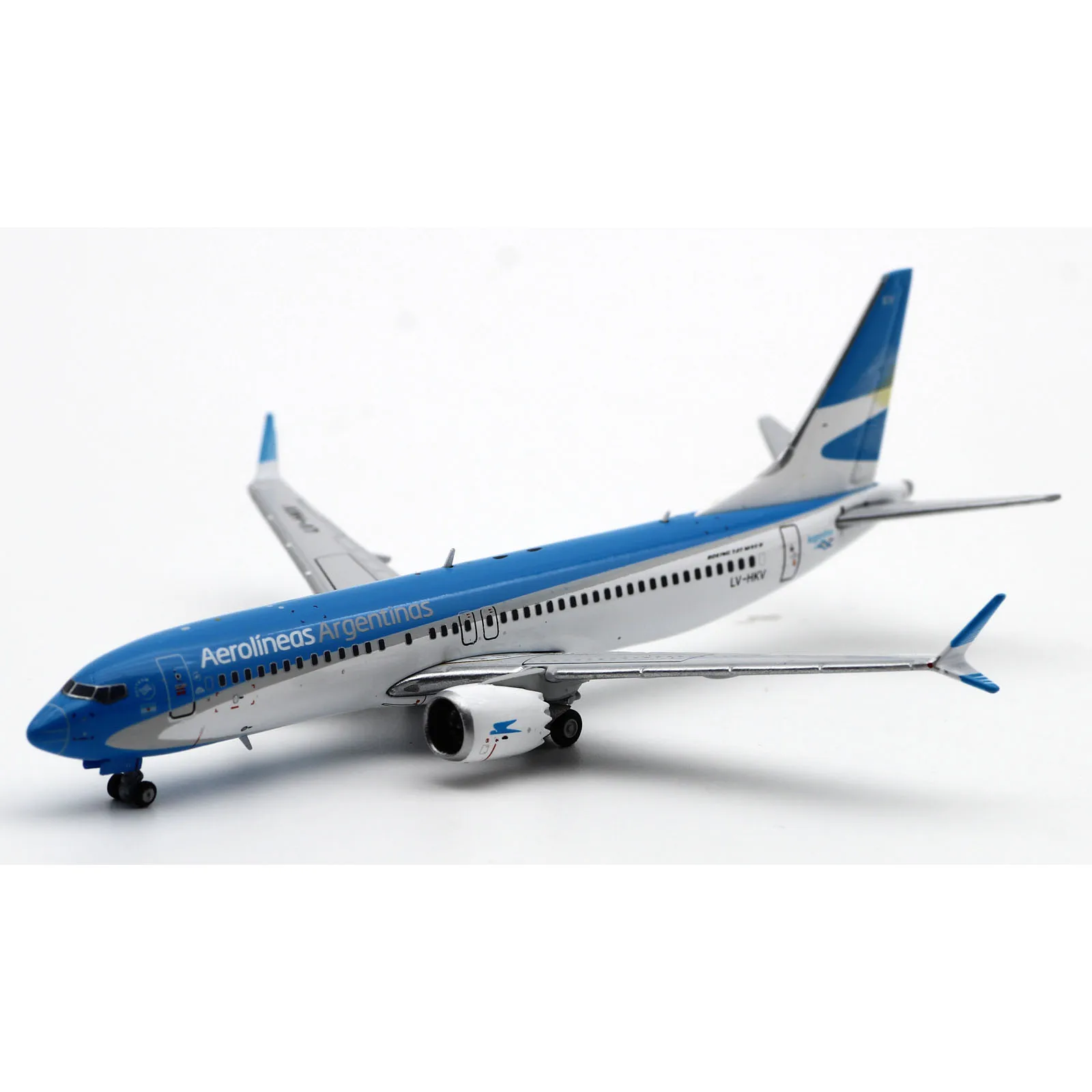 LH4197 Alloy Collectible Plane Gift JC Wings 1:400 Aerolineas Argentinas Boeing B737-8max Diecast Aircraft Jet Model LV-HKV