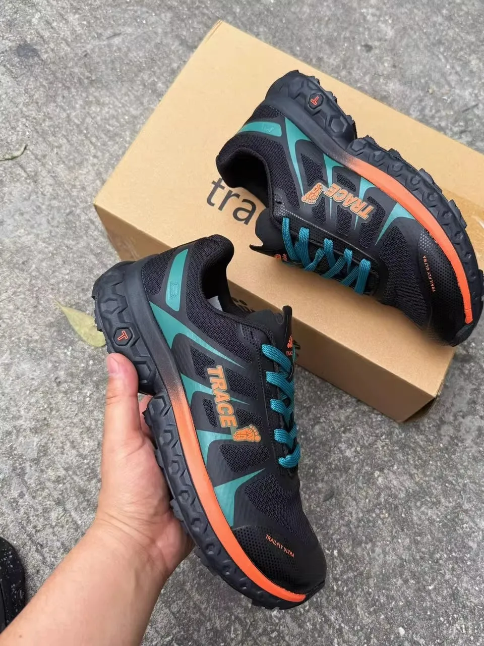 Newly released, popular, lightweight, high-quality, durable, breathable walking shoes. Outdoor walking shoes. Excellent quality.