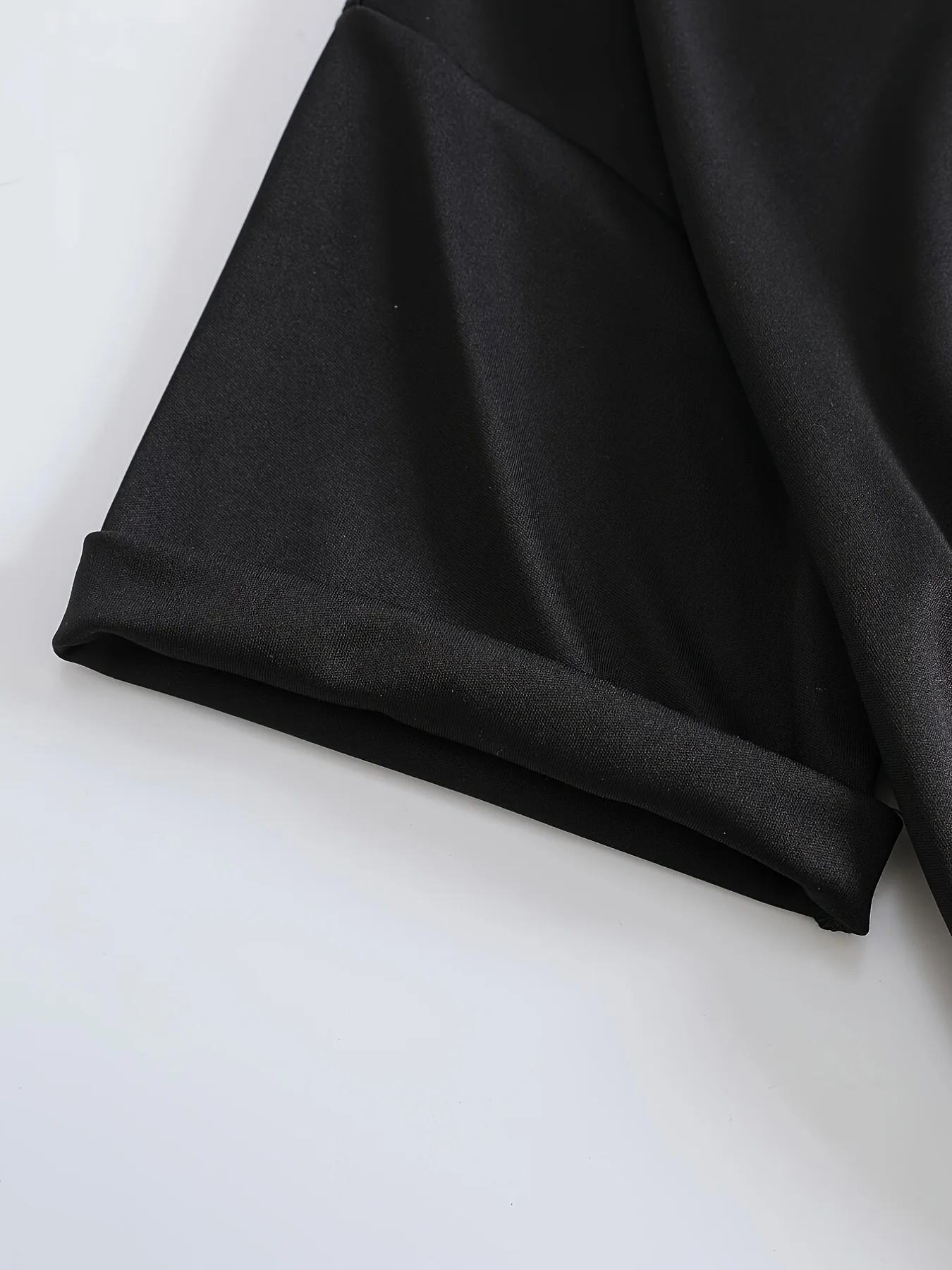 تي شيرت كاجوال بأحرف كرتونية كرنفال بأكمام قصيرة ملابس رياضية مرنة قليلاً ملابس رياضية نسائية وأنماط مهرجان الموسيقى