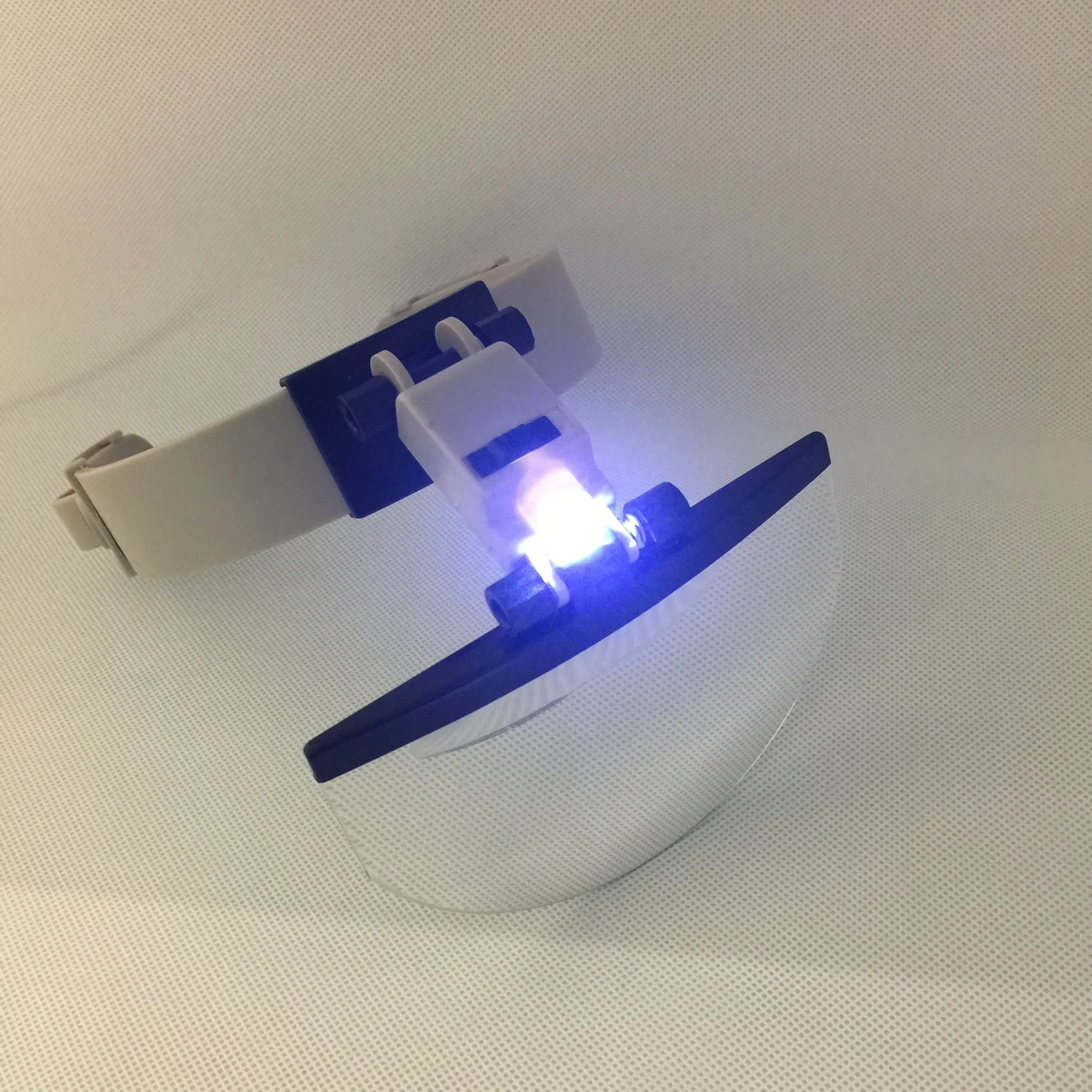 Hands-Free LED Head Mounted Magnifying Glass with 4 Interchangeable Lenses 1.5X/2X/2.5X/3.5X Perfect for Reading Jewelry Repair