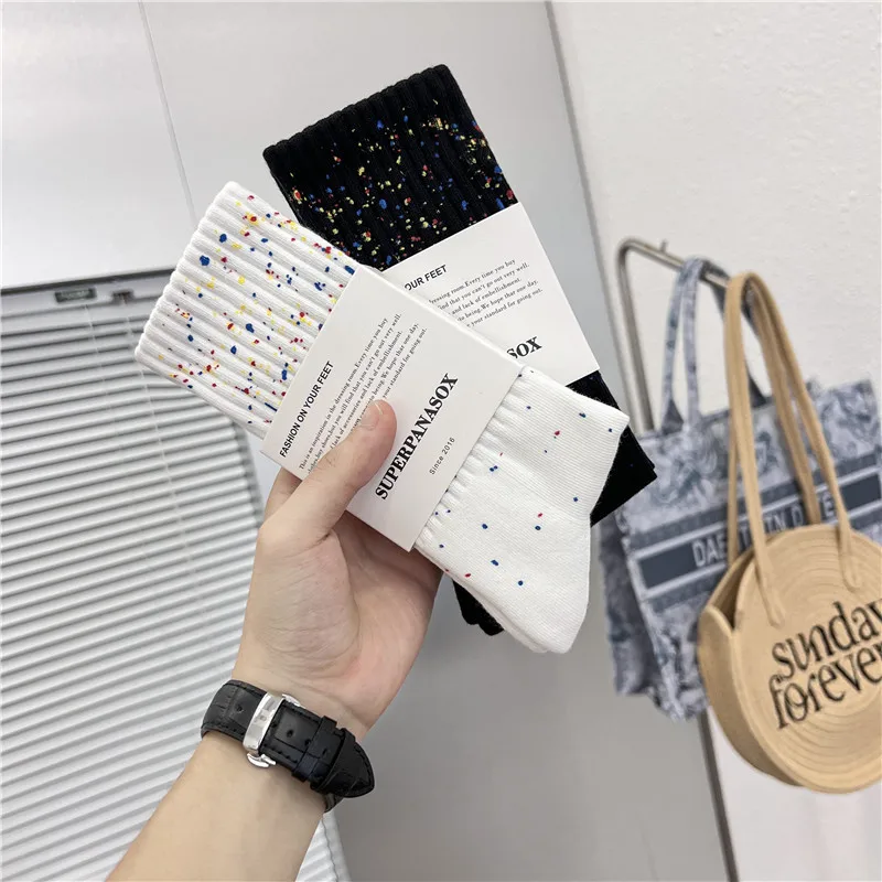 

2 пары женских носков, осенне-зимние парные термохлопковые носки для мужчин, белые, черные, необычные термоноски для женщин, высокое качество