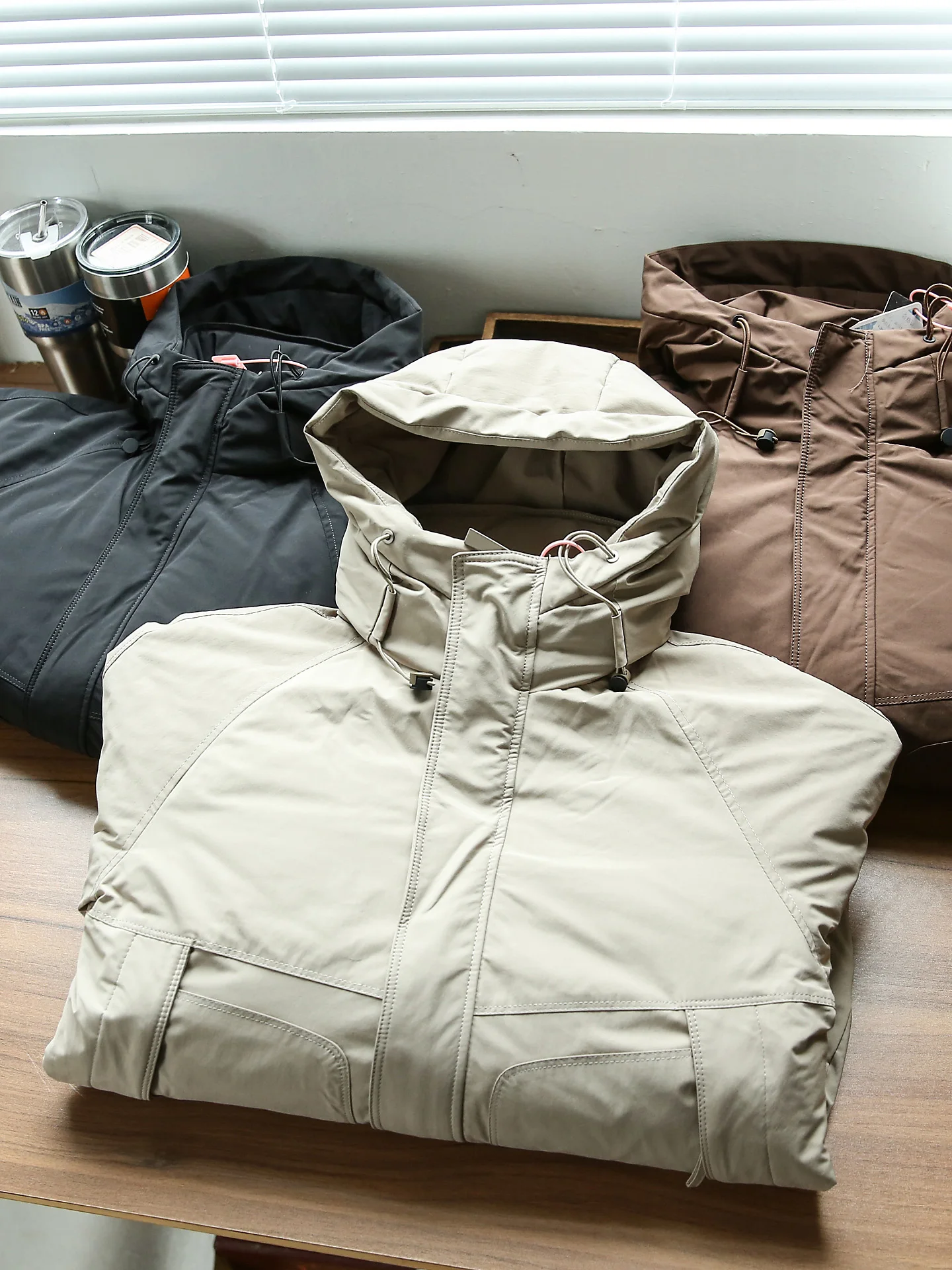 

Мужская утепленная пуховая куртка для активного отдыха с капюшоном из технологичной ткани, модная повседневная пуховая куртка для осени и зимы, новинка