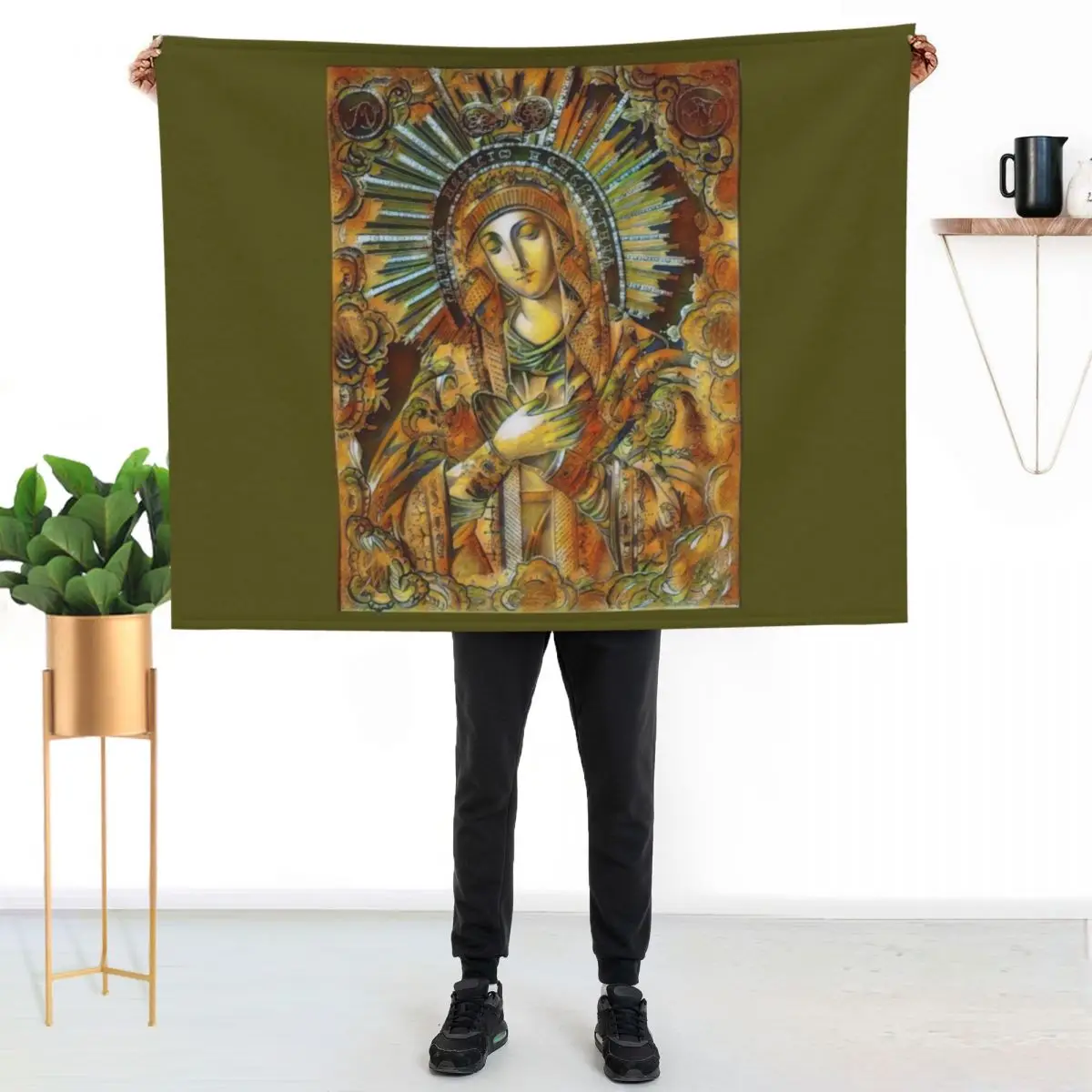 Virgin Mary Engraving - Costa Del Sol Throw Blanket Shaggy Luxury Throw Moving For Sofa Thin Sofa Throw Blankets