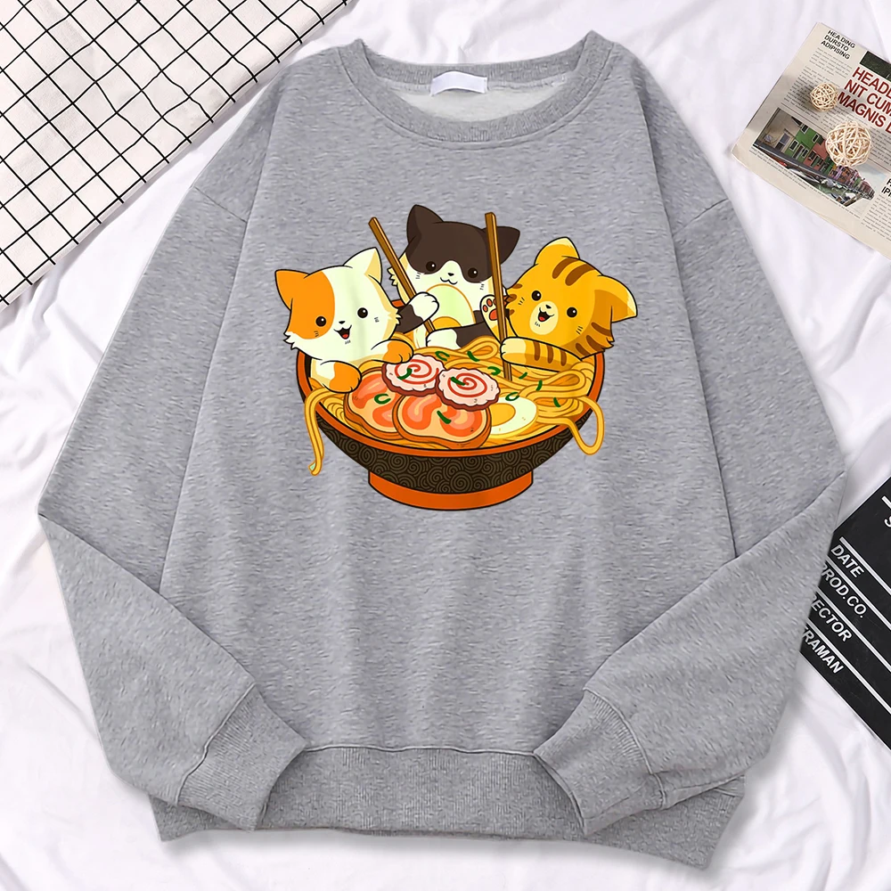 Simple Kawaii Sweatshirt For Women Anime Cats Eating Japanese Ramen Noodles Print Hoodies Loose Warm Pullover Crewneck Clothes