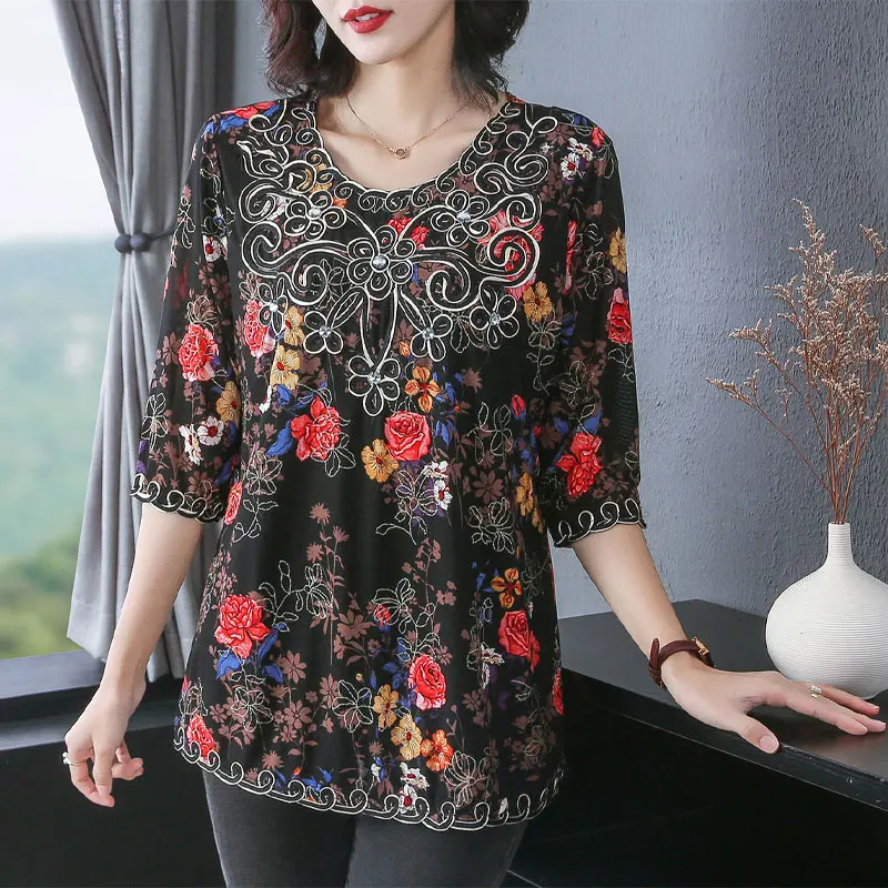 Female Clothing Vintage Floral Printed Shirt Round Neck Spring Summer Casual 3/4 Sleeve Fashion Embroidery Applique Loose Blouse