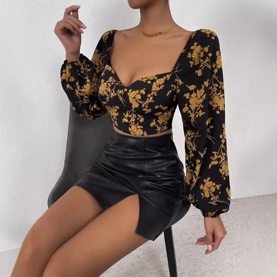 Women Vintage Elegant Floral Print T Shirt Square Neck Bubble Short Sleeve Cropped Top