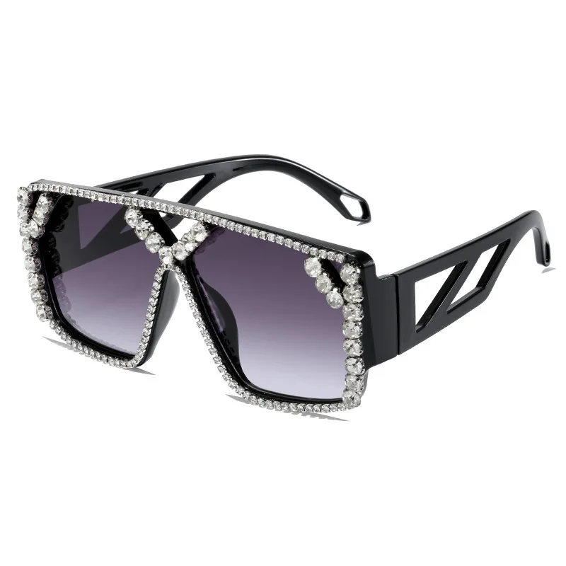 Crystal Oversized Sunglasses for Women Rhinestone Square Diamond Sun Glasses Retro Big Frame Sparkling Glasses With Box