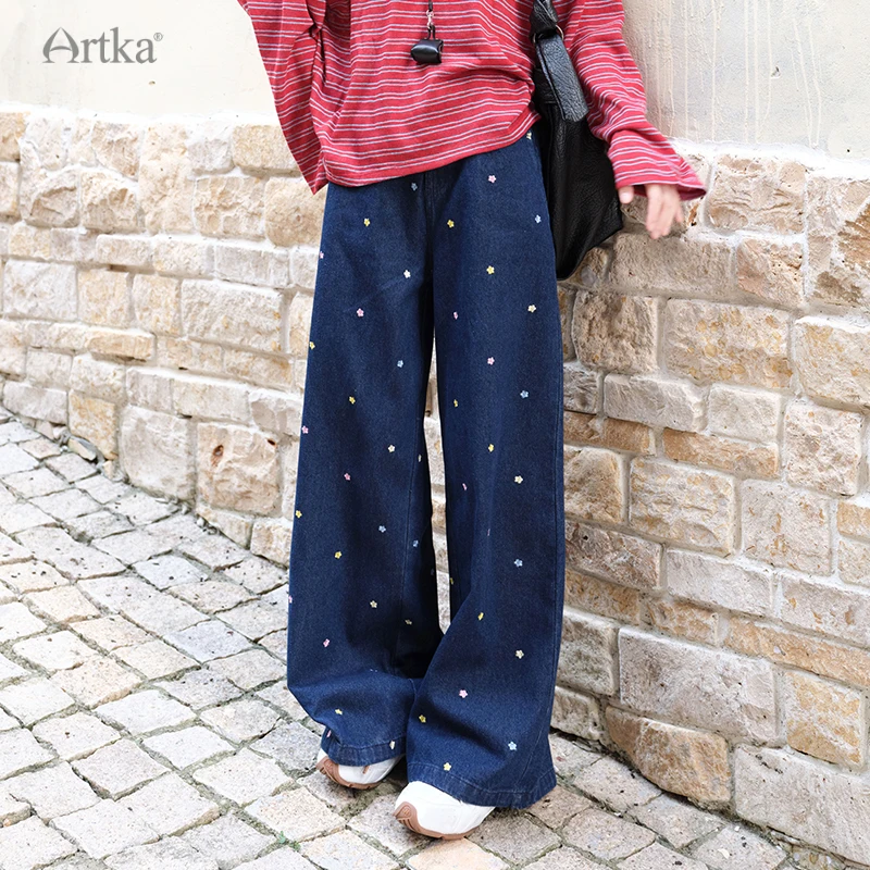 ARTKA 2025 Autumn New Women Jeans Fashion Casual High Waist Straight Embroidery Jeans Loose Wide Leg Washed Denim Pants KN32057Q