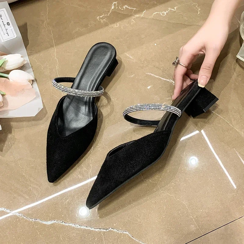 Mulas pontiagudas de salto alto de strass para mulheres, chinelos slip-on, sapatos doces de festa, moda elegante, novo, verão