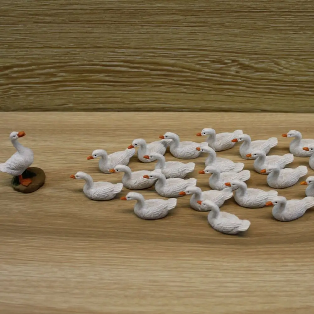 Cute Mini Duck Statue Handmade Resin Crafts White Duck Ornaments Delicate Micro Landscape Decoration Garden