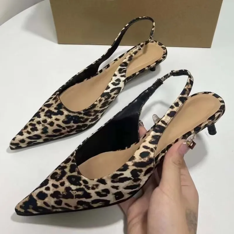 Leopard Print Women's Sandals 2025 Summer Vintage Design Elegant Low Heel Slingbacks Sexy Shallow Party Office Lady Shoes