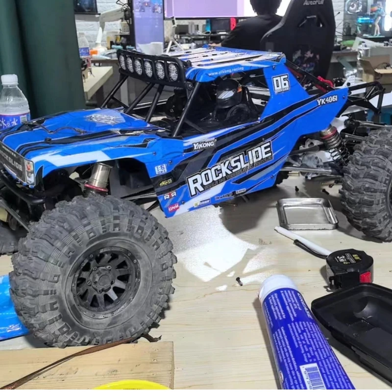 Yikong yk4061 escala 1:6 ultra-baixo centro de gravidade rc rock slide controle remoto escalada elétrica veículo off-road brinquedo