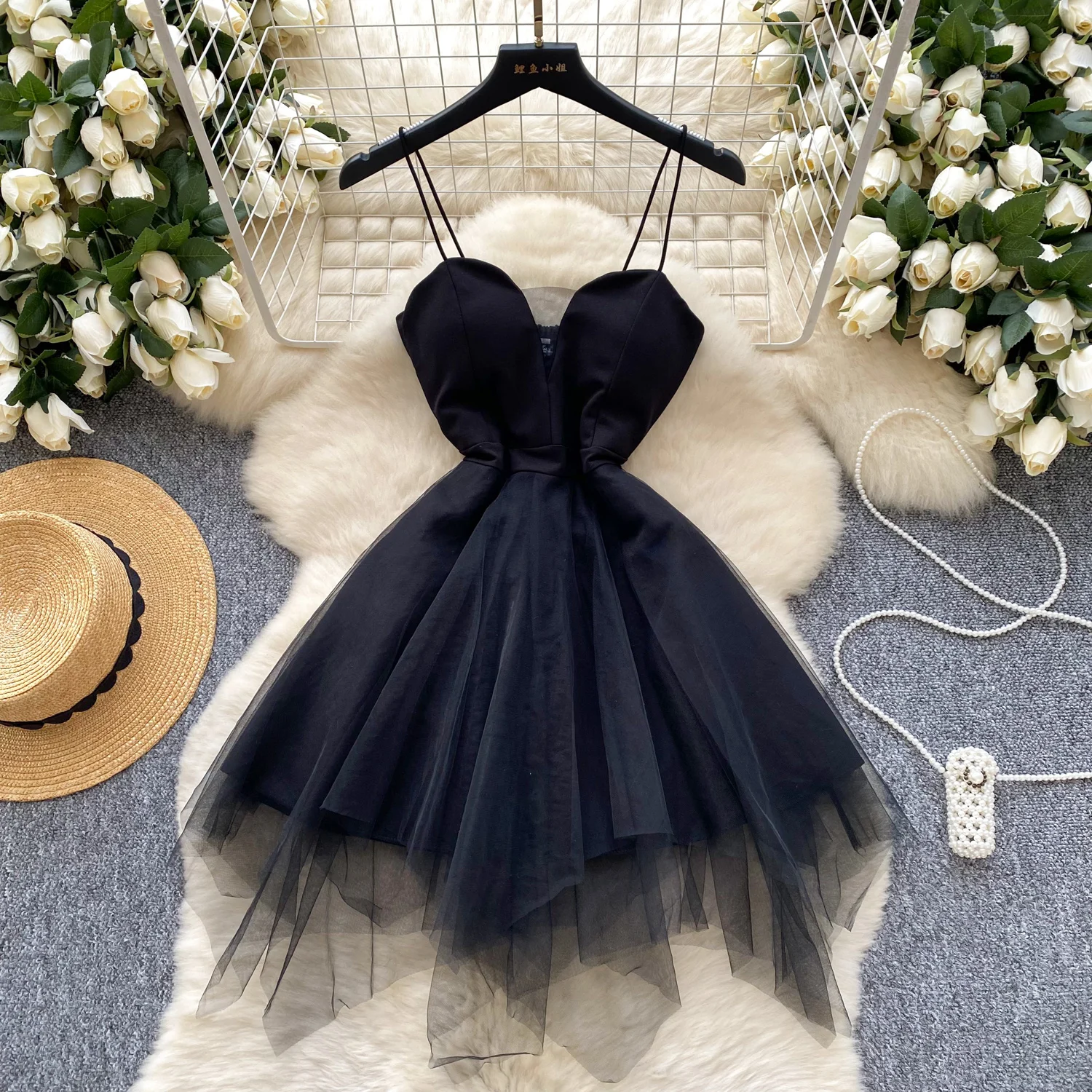 Sexy Sleeveless Vintage V-neck Chic Mesh Slim Straps A-line Ball Gown Short Dresses French Evening High Street Autumn Clothing view 2