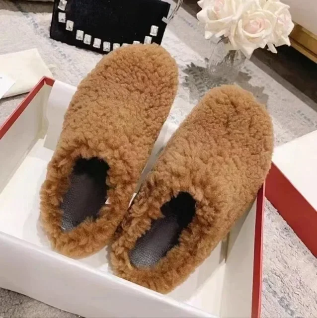 Women\'s Autumn/Winter Italian Fur Horse Hair Slippers Casual Flat Bottom Thick Sole Men\'s and Women\'s 34-46 Large Slippers