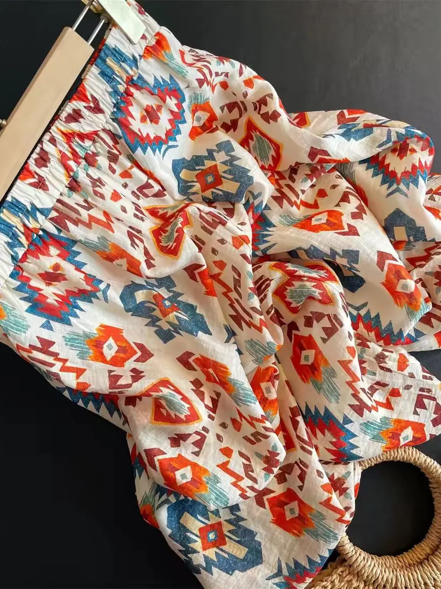 High Waist Printed Asymmetrical Half Skirt for Women Brand Tag Removed Summer Vacation Style White Enhancing Midi Skirt