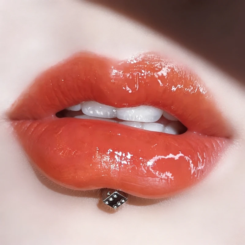 1Pc Trendy Punk Style Stainless Steel 1.2mm Dice Lip Stud High-Quality Body Piercing Gift for Cool Girls