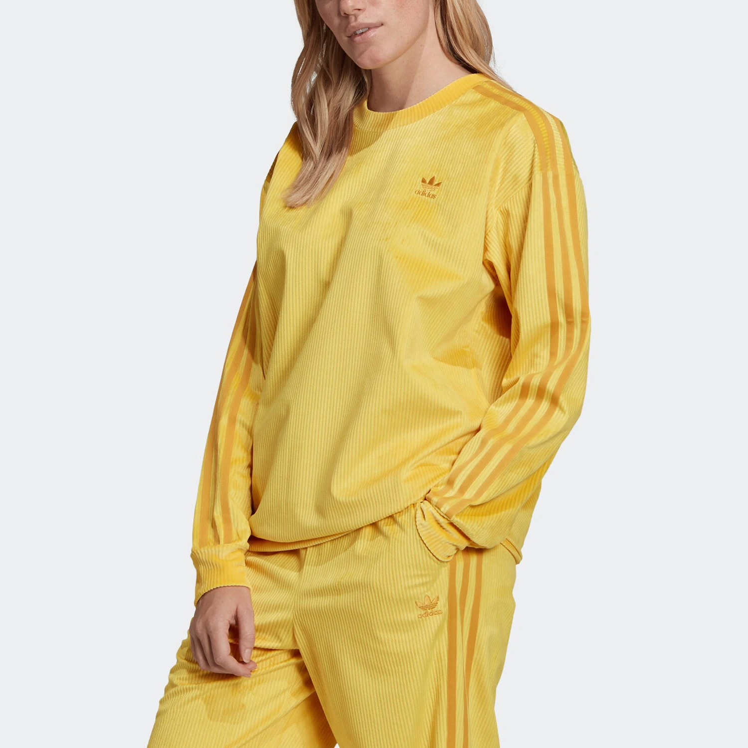 

Женская осенняя повседневная спортивная толстовка Adidas Originals GU0823