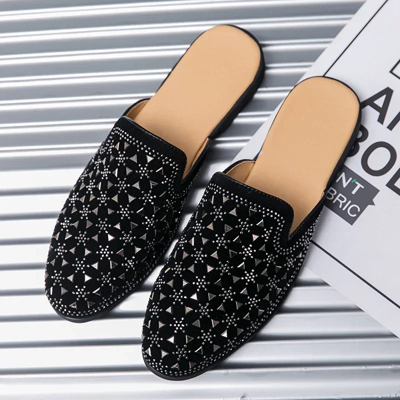 Summer Fashion Leather Slipers Mens Outdoor Flat Glossy Shoes High Quality Sandals Slip-On Casual Party Shoes Mens 2024