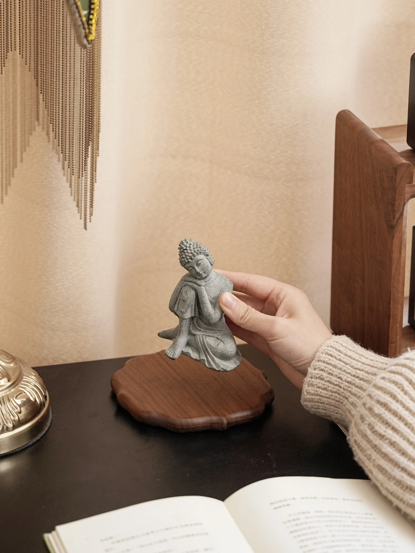 

Лакированная деревянная подставка-платформа для статуэтки Будды, Гуаньиня, Лотоса, Бога богатства, подставка для демонстрации, увеличенная высота, роскошный декор для дома