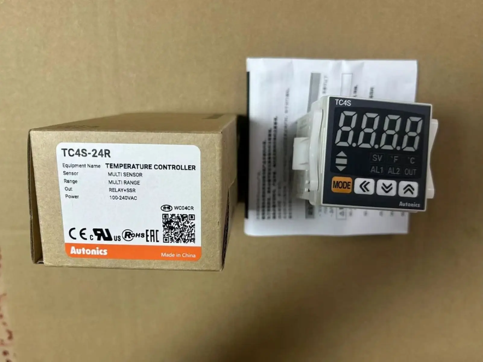 TC4S-24R Temp Control, 1/16 DIN, Single display 4 Digit, PID Control, Relay & SSR Output, 2 Alarm Output, 100-240 VAC