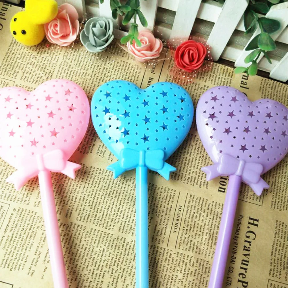 

5pcs LED Heart Glowing Sticks Hearts Flashing Stick Light Sticks for Party Hearts Glowing Decor Birthday Wedding Club Festival