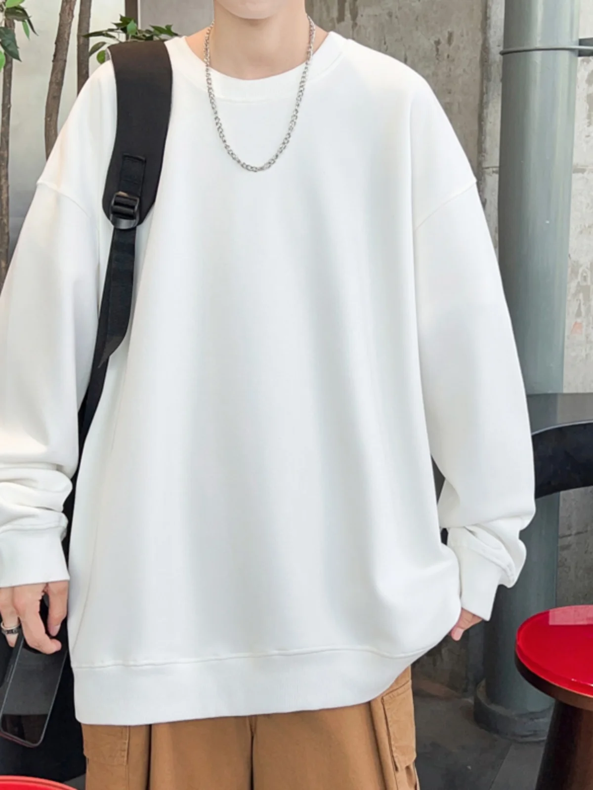 Men's Round Ne Swea…