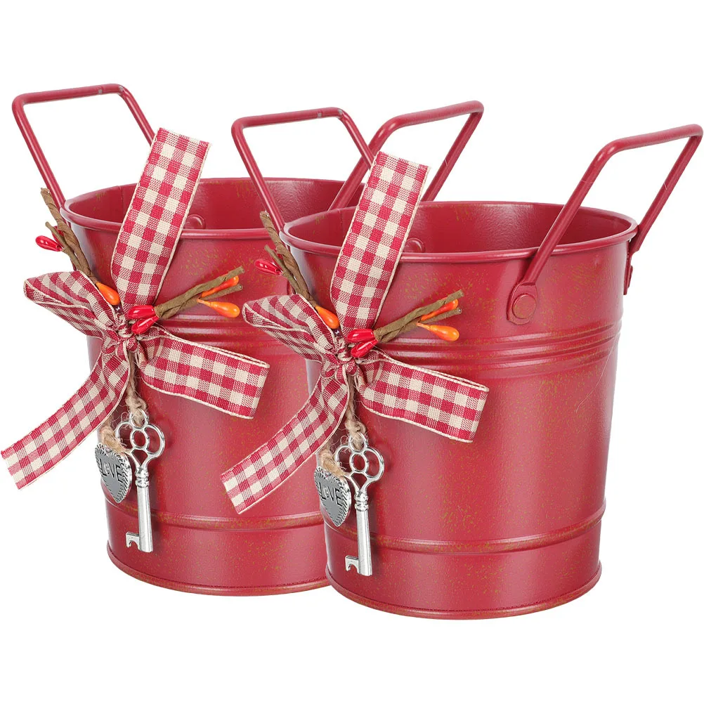 

2Pcs Christmas Metal Flower Buckets Vintage Style Planters Decorative Storage Containers for Home Christmas Flower Pot